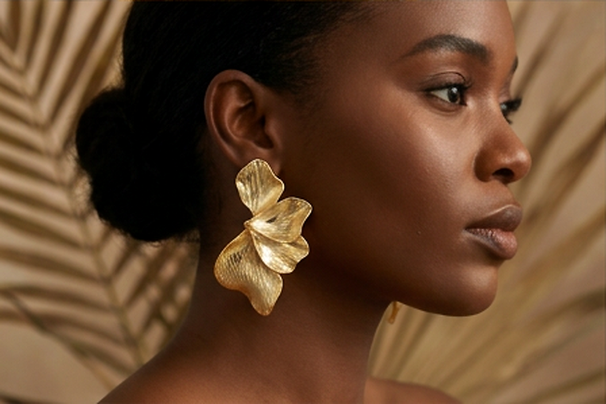 Textured Gold Flower Drop Earrings